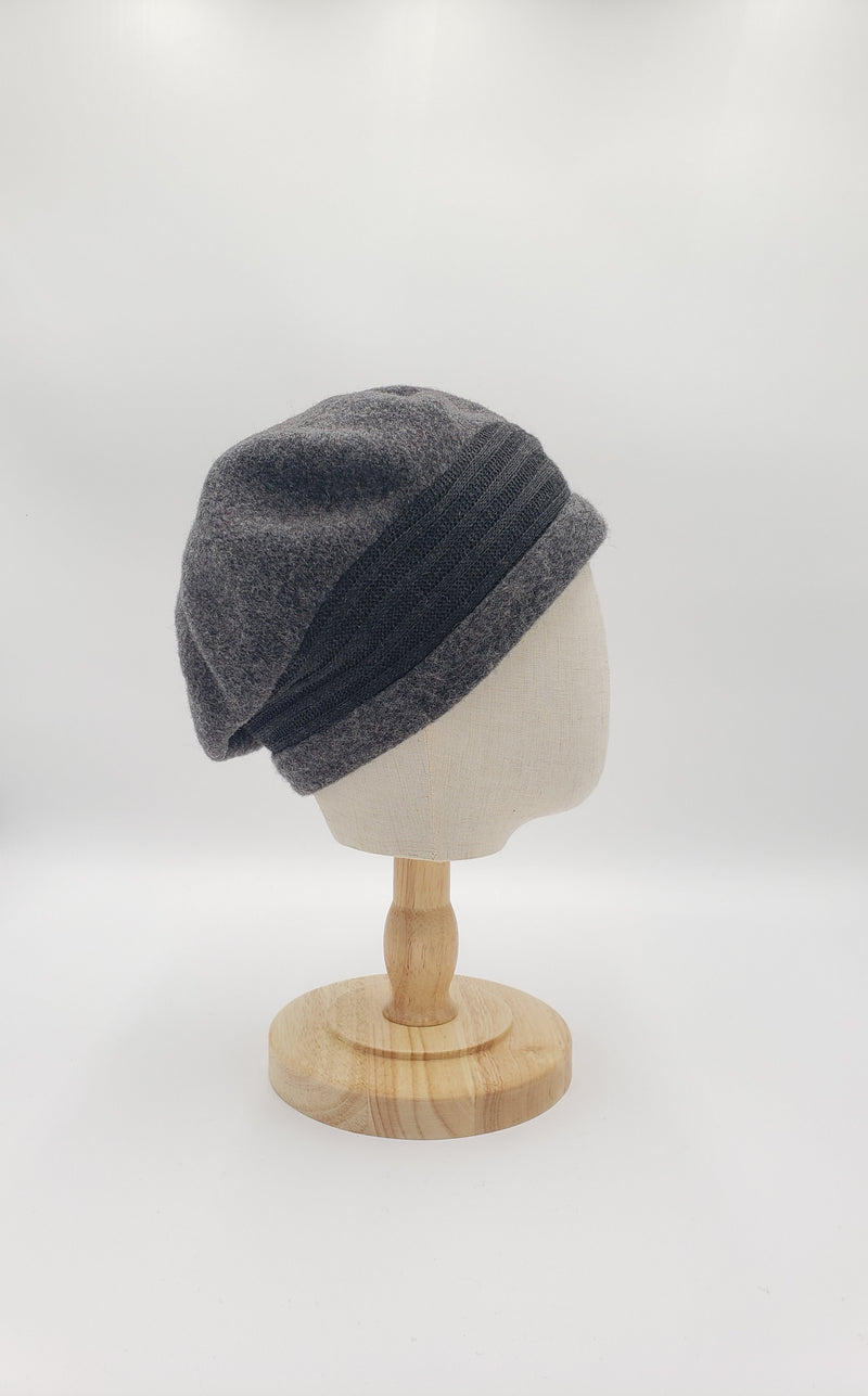 Knitted Band Stitched Back Woolen Beanie/Beret