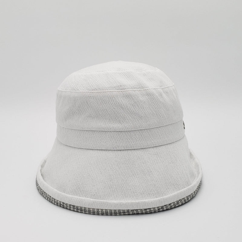 Cotton Embossed Cloche with Checkered Inner Brim