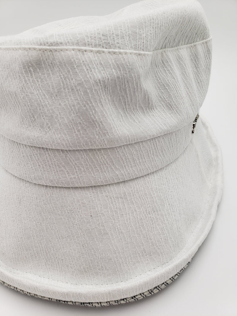 Cotton Embossed Cloche with Checkered Inner Brim